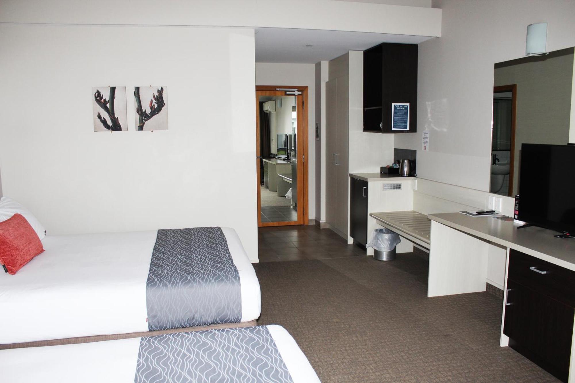 Отель Copthorne Solway Park, Wairarapa Мастертон Экстерьер фото