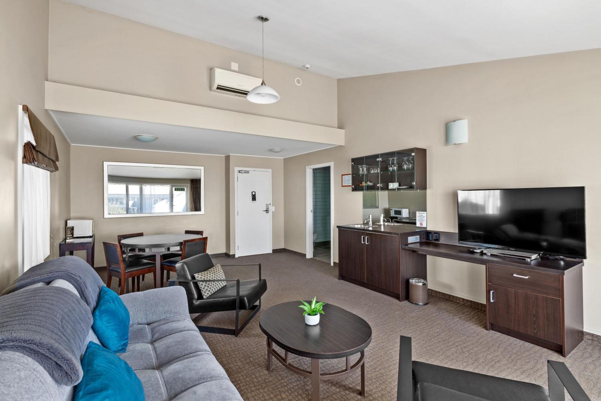 Отель Copthorne Solway Park, Wairarapa Мастертон Экстерьер фото